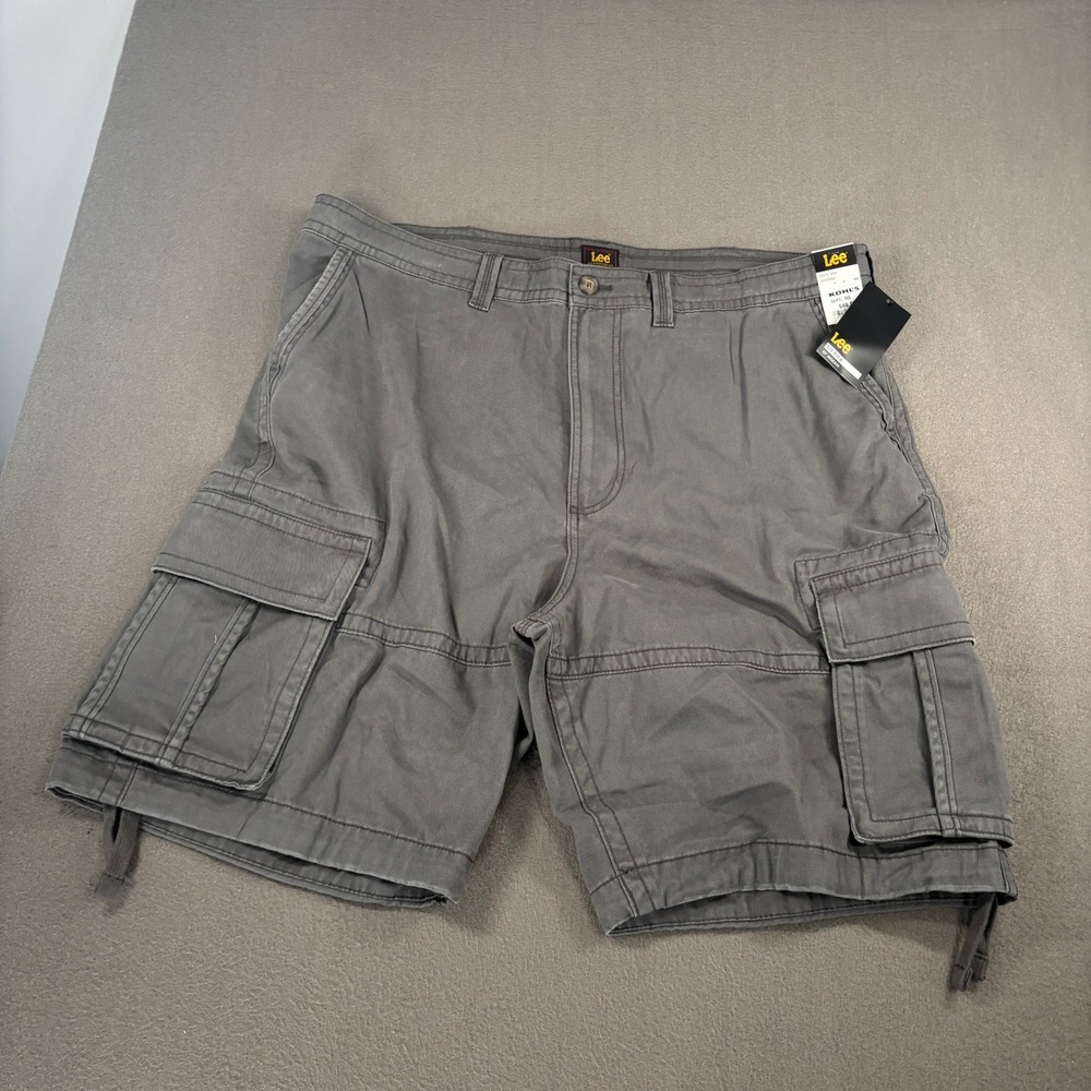 Lee Sierra Cargo Shorts Mens Size 42 Static Gray Loose Fit 10in Inseam 112375164